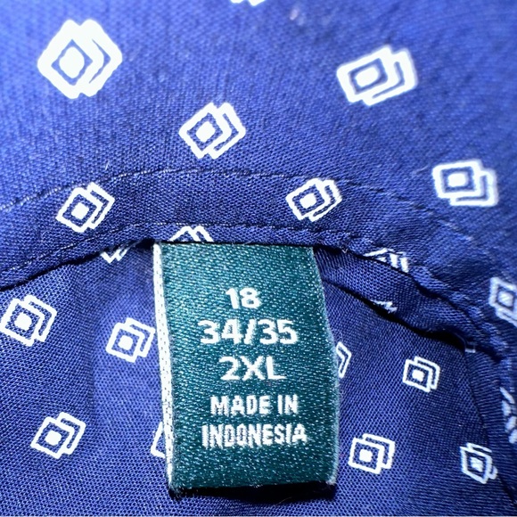 Lauren Ralph Lauren Men's Blue and White Button Down Shirt - 2XL - Picture 7 of 7